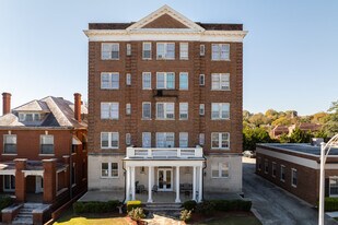 The Terrace in Macon, GA - Building Photo