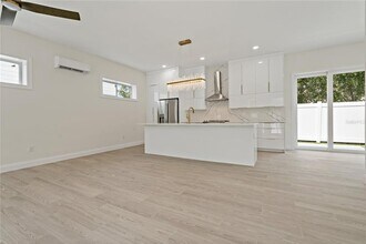 1348 San Christopher Dr in Dunedin, FL - Building Photo - Building Photo