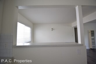 5230 Kester Ave in Los Angeles, CA - Building Photo - Building Photo