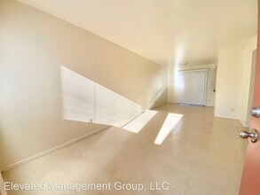 1209 Dickerson Dr SE in Albuquerque, NM - Building Photo - Building Photo