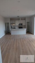 5071 N Northwest Hwy in Chicago, IL - Building Photo - Building Photo