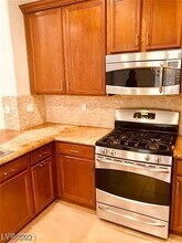 1867 Via Delle Arti in Henderson, NV - Building Photo - Building Photo