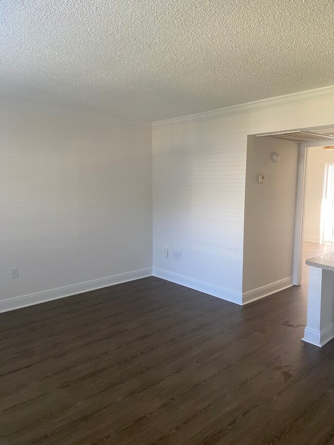 125 Water Front Way, Unit Waterside at Cranesroost in Altamonte Springs, FL - Foto de edificio - Building Photo