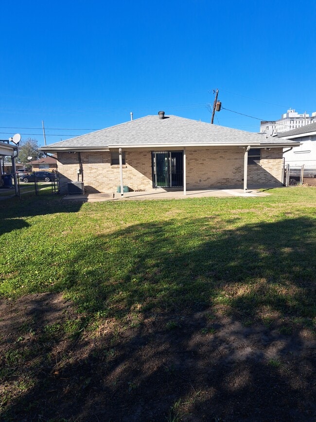3212 38th St in Metairie, LA - Building Photo - Building Photo