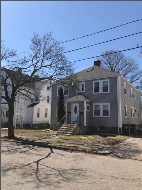 55 Hodges Ave in Quincy, MA - Building Photo
