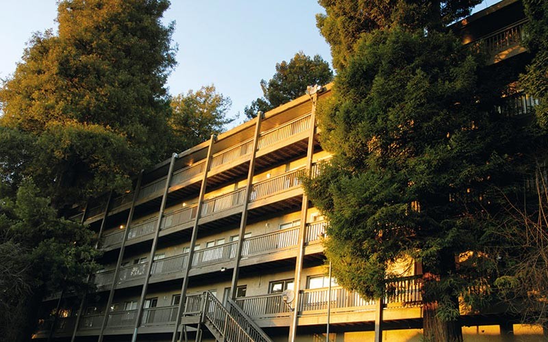 Campus Apartments in Arcata, CA - Foto de edificio