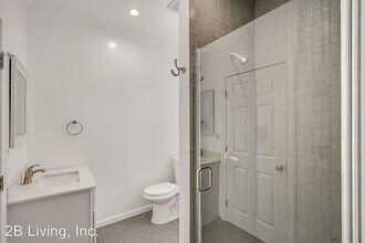 2404 Telegraph Ave-Unit -Unit 08 in Oakland, CA - Building Photo - Building Photo
