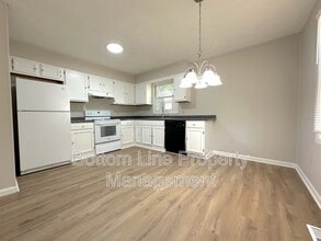 3634 Durham Ln in Charlotte, NC - Building Photo - Building Photo