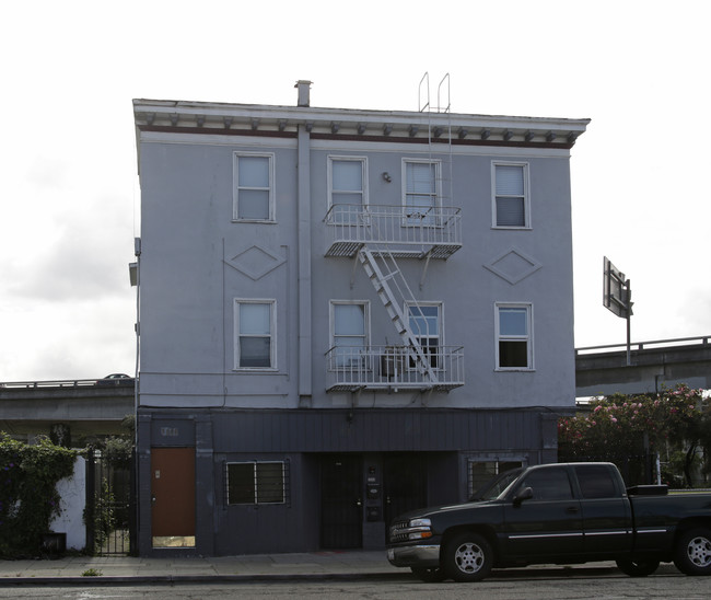 3644-3648 Martin Luther King Jr Way in Oakland, CA - Foto de edificio - Building Photo