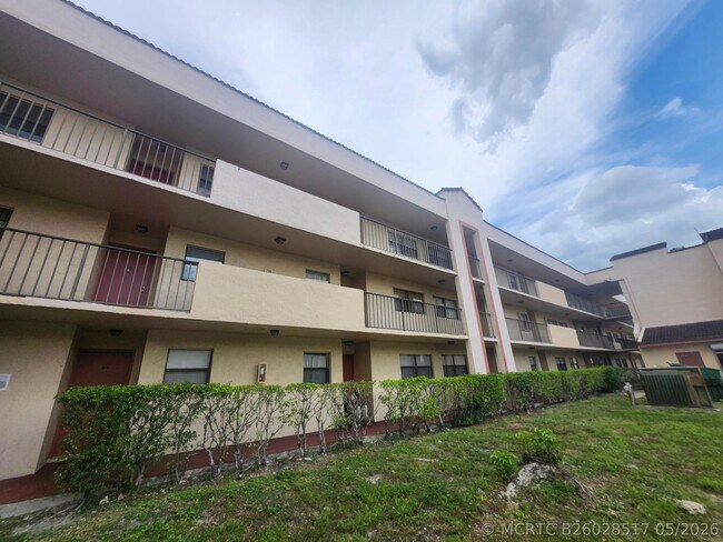 3470 Foxcroft Rd