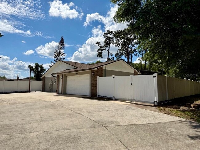 8640 8th St in Orlando, FL - Building Photo - Building Photo