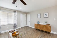 Sussex Manor Apartments photo'