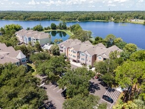 3250 Village Way in Orlando, FL - Building Photo - Building Photo