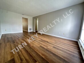 2308 Grayson Valley Cir in Birmingham, AL - Building Photo - Building Photo