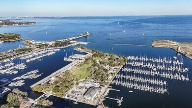 301 1st St S, Unit 3007 in St. Petersburg, FL - Building Photo - Building Photo