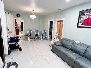 2936 N Dawson Ave in Chicago, IL - Building Photo - Building Photo