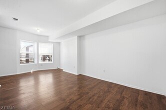 44 3rd St in Newark, NJ - Building Photo - Building Photo