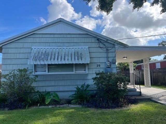 property at 29 Karen Ct