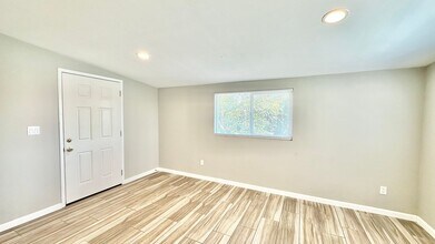 3410 Alta Vista Dr in Fallbrook, CA - Building Photo - Building Photo