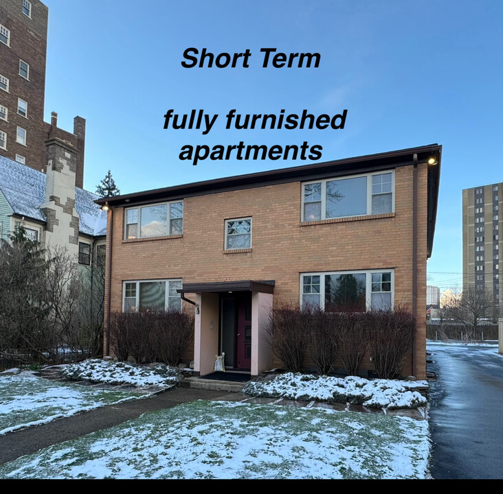 73 Bryant St, Unit Apt 2 in Buffalo, NY - Building Photo