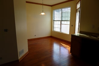 1729 W Turtle Creek Ln in Round Lake, IL - Building Photo - Building Photo