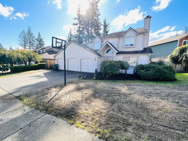 27619 220th Ct SE in Maple Valley, WA - Building Photo - Building Photo