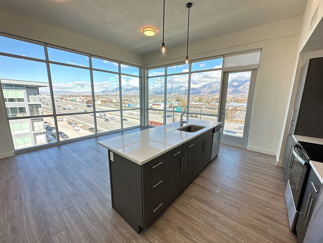 Canyon Vista Apartments