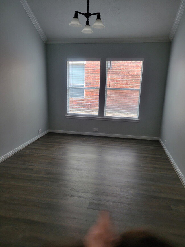 property at 30311 Saw Oaks Dr