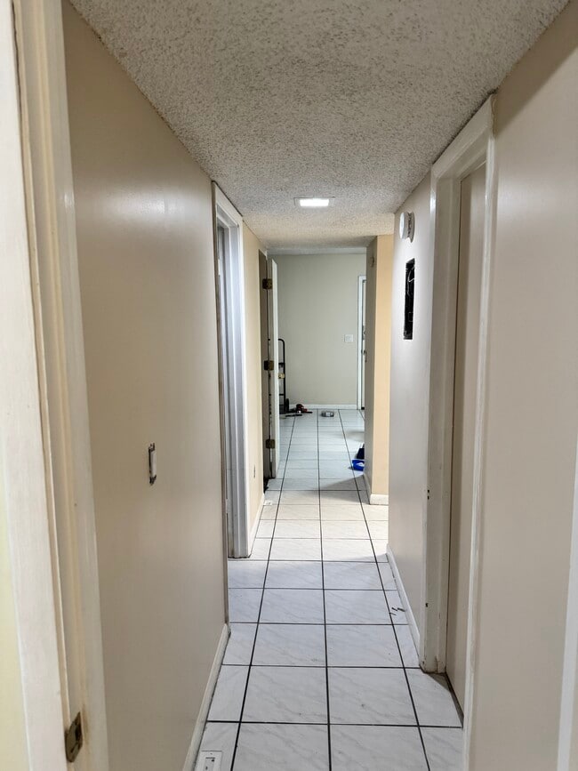 3274 S Semoran Blvd in Orlando, FL - Building Photo - Building Photo