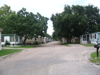 Angleton Oaks Mobile Home Village in Angleton, TX - Building Photo