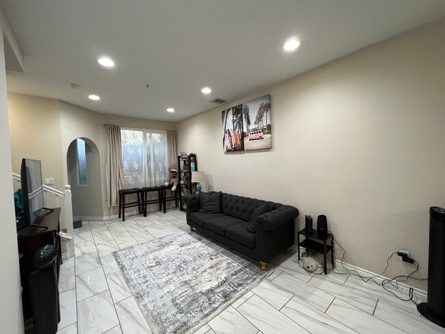 property at 1500 Pine Ave