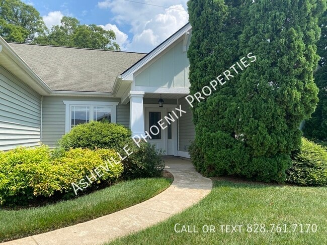 41 Sunview Cir in Arden, NC - Building Photo - Building Photo