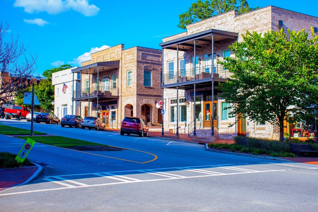 9 Main St, Unit 2A in Senoia, GA - Foto de edificio