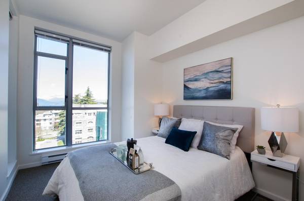 6005 Walter Gage Rd in Vancouver, BC - Building Photo - Building Photo