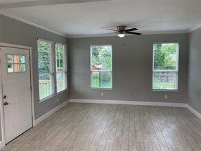 4221 Alvin St-Unit -B in Houston, TX - Building Photo - Building Photo