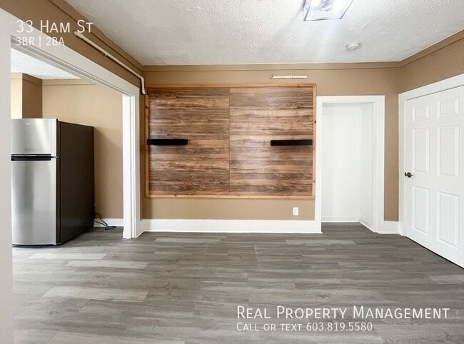 property at 33 Ham St