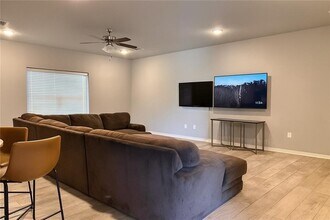 1211 N Sicily Ln in Fayetteville, AR - Building Photo - Building Photo