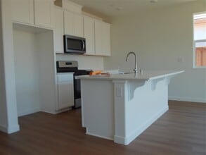1348 Kensington Dr in Plumas Lake, CA - Building Photo - Building Photo