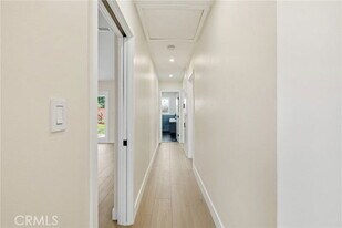 9233 Swinton Ave in Los Angeles, CA - Building Photo