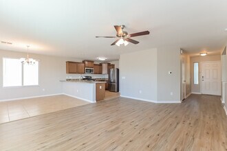 8263 W Melanitta Dr in Tucson, AZ - Building Photo - Building Photo