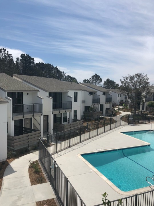 Solana Mar Apartments in Solana Beach, CA - Building Photo