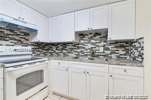 2901 NW 47th Terrace-Unit -347B in Lauderdale Lakes, FL - Foto de edificio - Building Photo