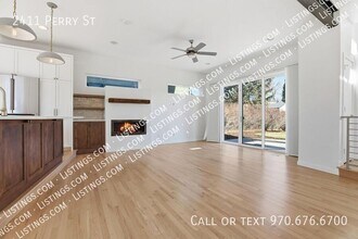 2411 Perry St in Denver, CO - Building Photo - Building Photo