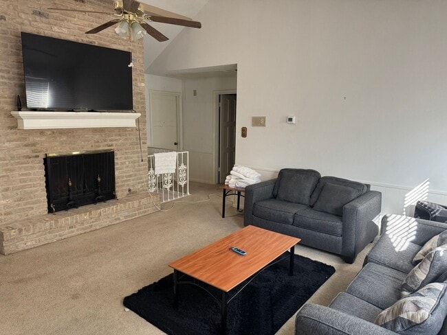 10507 Cypresswood Dr