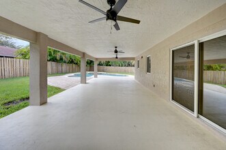 630 SW 159th Terrace in Sunrise, FL - Building Photo - Building Photo