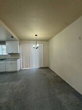 718 Bedlow Dr in Stockton, CA - Foto de edificio - Building Photo