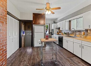 1124 Washington Ave in Evansville, IN - Foto de edificio - Building Photo