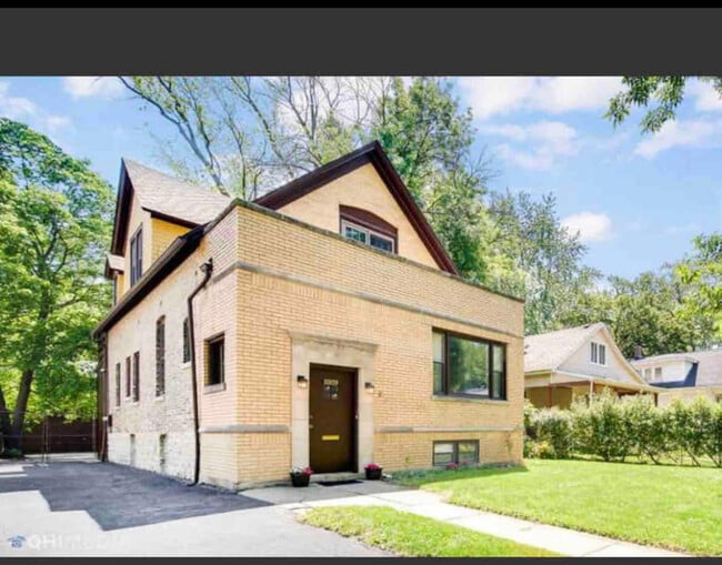 10109 S Prospect Ave in Chicago, IL - Building Photo - Building Photo