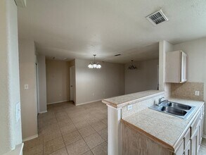 3520 Nubes Dr in Laredo, TX - Building Photo - Building Photo