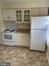 10407 Courthouse Dr in Fairfax, VA - Building Photo - Building Photo